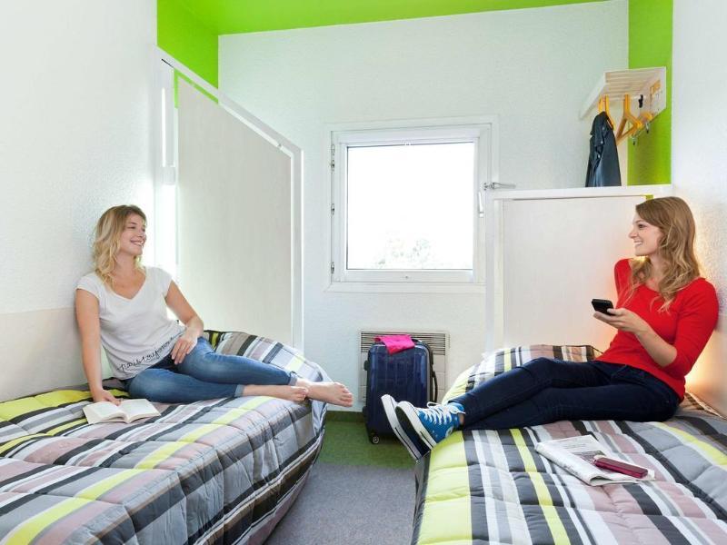 Hotelf1 Lille Tourcoing Nord Ронк Екстериор снимка